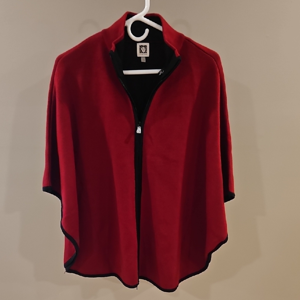 Elegant Red Women's Sweater